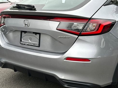 Used 2024 Honda Civic Sport image 5