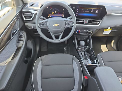 New 2026 Chevrolet TrailBlazer LS w/ LS Convenience Package FWD image 12