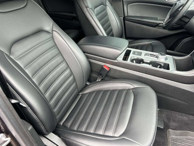Used 2022 Ford Edge SEL w/ Convenience Package AWD/4WD image 25