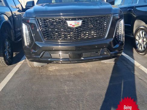 Used 2025 Cadillac Escalade ESV Sport Platinum w/ LPO, ONYX Package image 1