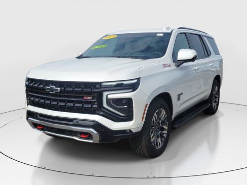 Used 2025 Chevrolet Tahoe Z71 w/ Z71 Off-Road Package AWD/4WD image 2