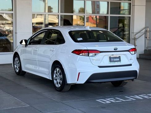 Certified 2025 Toyota Corolla LE image 10