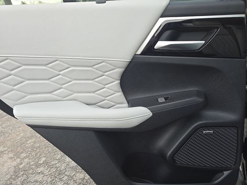New 2026 Mitsubishi Outlander SEL AWD/4WD image 26