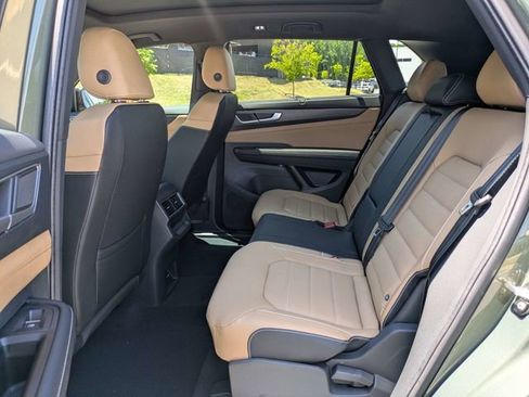 New 2026 Volkswagen Atlas Cross Sport SEL R-Line AWD/4WD image 15