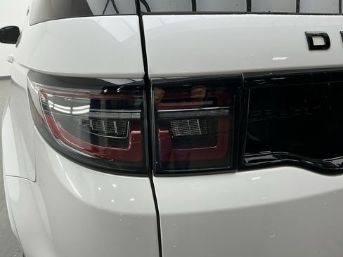 Used 2023 Land Rover Discovery Sport SE R-Dynamic image 20