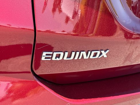 Used 2021 Chevrolet Equinox LT FWD image 26