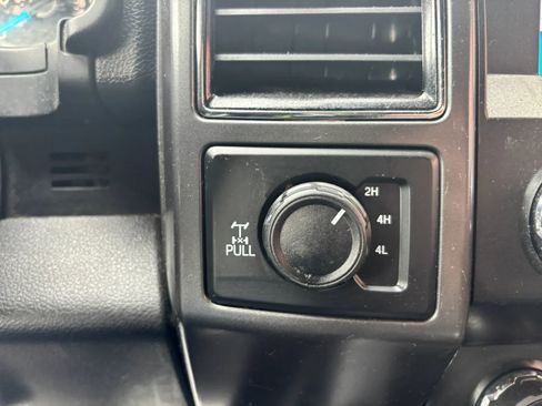 Used 2019 Ford F150 XLT w/ Equipment Group 302A Luxury image 22