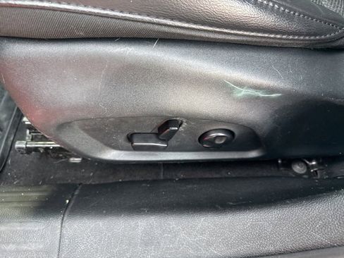 Used 2018 Jeep Compass Trailhawk w/ Cold Weather Group image 23