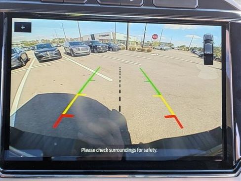 Used 2022 Ford F250 Lariat w/ Black Appearance Package image 12