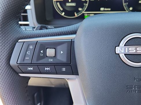 New 2026 Nissan Rogue SL AWD/4WD image 10