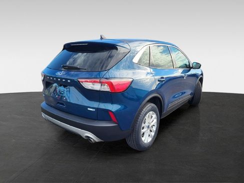 Used 2020 Ford Escape SE image 4