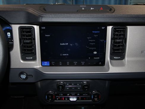 New 2025 Ford Bronco Outer Banks AWD/4WD image 11