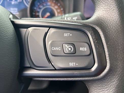 New 2026 Jeep Gladiator Sport AWD/4WD image 40