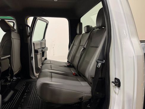 Used 2022 Ford F350 XL w/ Power Equipment Group AWD/4WD image 17