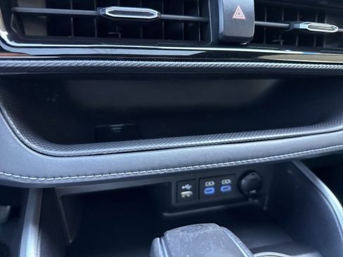 Used 2022 Toyota Highlander XSE image 44