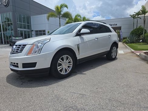 Used 2015 Cadillac SRX FWD image 5