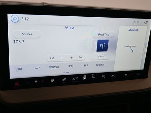 New 2025 Ford Maverick Lariat w/ 4K Tow Package image 19