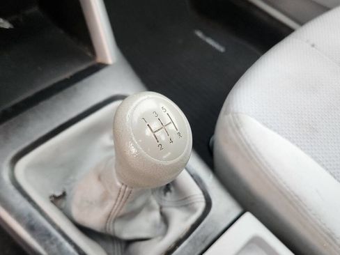 Used 2012 Subaru Forester 2.5X Premium w/ All-Weather Pkg image 38