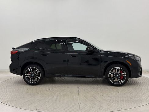 New 2026 BMW X2 xDrive28i w/ M Sport Package AWD/4WD image 8