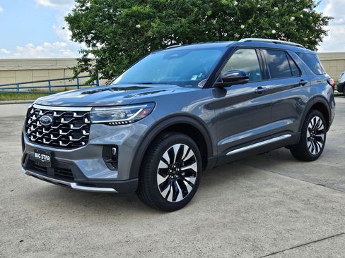 Used 2026 Ford Explorer Platinum w/ LUX Leather Package AWD/4WD image 10