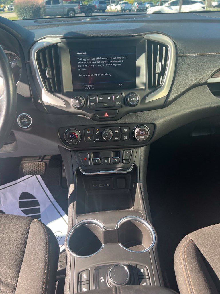 Used 2018 GMC Terrain SLE w/ Driver Convenience Package FWD image 14