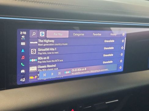 New 2026 Porsche Macan 4 Electric image 17