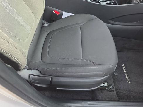 Used 2023 Hyundai Tucson SEL image 12