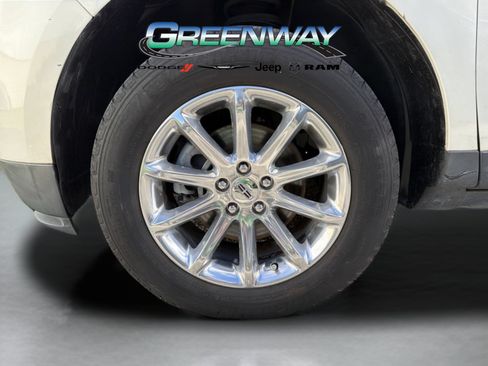 Used 2013 Lincoln MKX FWD image 32