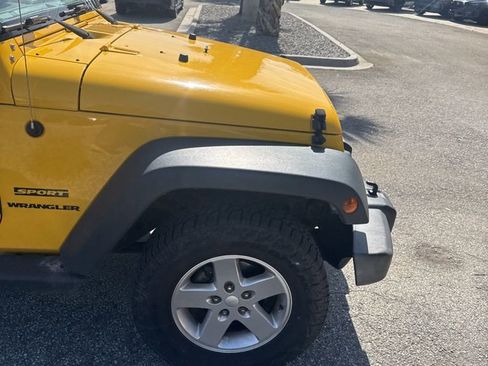 Used 2015 Jeep Wrangler Sport w/ Quick Order Package 24S image 14