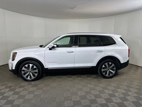 Used 2022 Kia Telluride S image 6