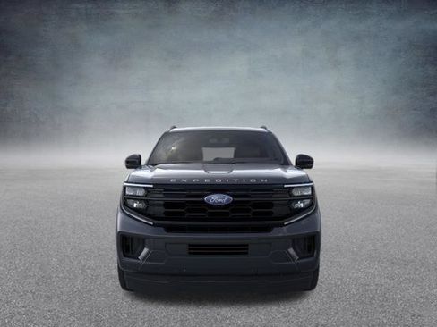 New 2026 Ford Expedition Max Active AWD/4WD image 2