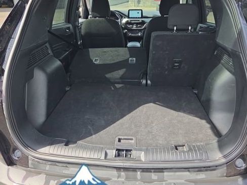 Used 2025 Ford Escape Active AWD/4WD image 8