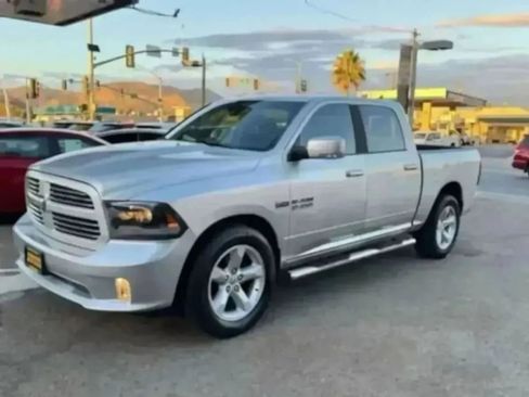Used 2016 RAM 1500 Sport RWD image 4