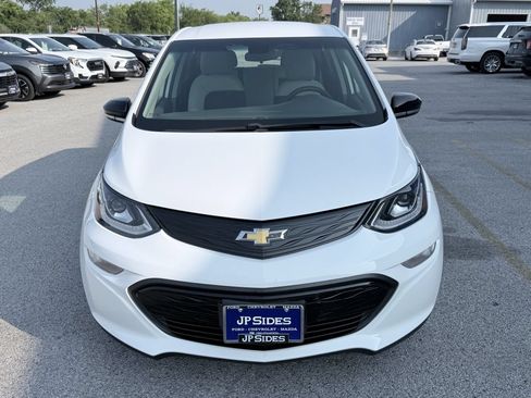 Used 2020 Chevrolet Bolt LT FWD image 2