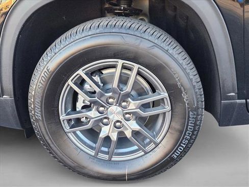 New 2026 GMC Acadia Elevation image 10