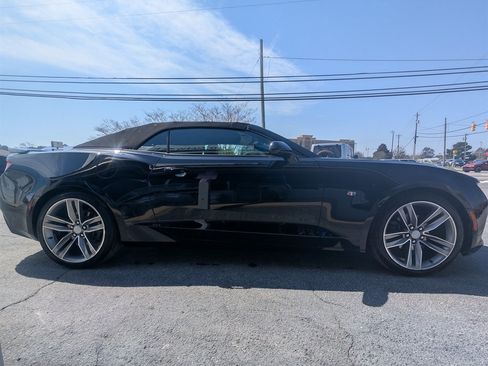 Used 2018 Chevrolet Camaro LT w/ RS Package image 4