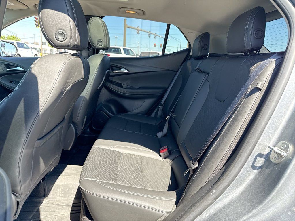 Used 2023 Buick Encore GX Essence w/ Experience Buick Package AWD/4WD image 23