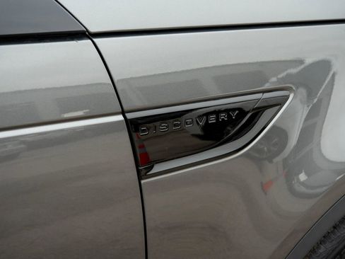 Used 2017 Land Rover Discovery SE AWD/4WD image 26