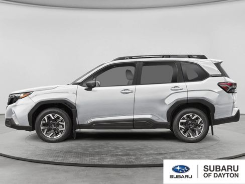 Used 2025 Subaru Forester Premium w/ Convenience Package #1 AWD/4WD image 3