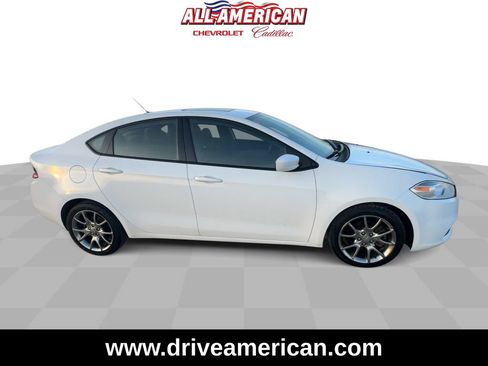 Used 2015 Dodge Dart SXT w/ Sun/Sound Group image 9