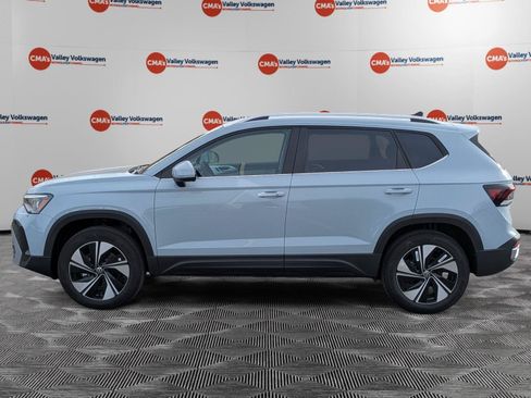 New 2026 Volkswagen Taos SE AWD/4WD image 8