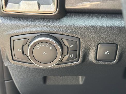 Used 2019 Ford Ranger Lariat w/ Equipment Group 501A Mid AWD/4WD image 31
