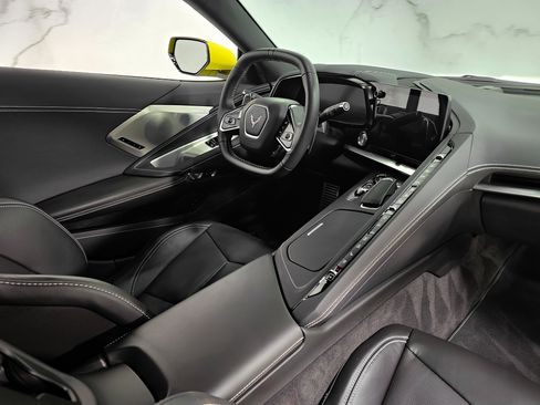 Used 2022 Chevrolet Corvette Stingray Preferred Cpe w/ 2LT image 14