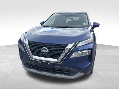 Used 2023 Nissan Rogue SV AWD/4WD image 3