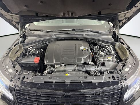 Used 2024 Land Rover Range Rover Velar S image 39