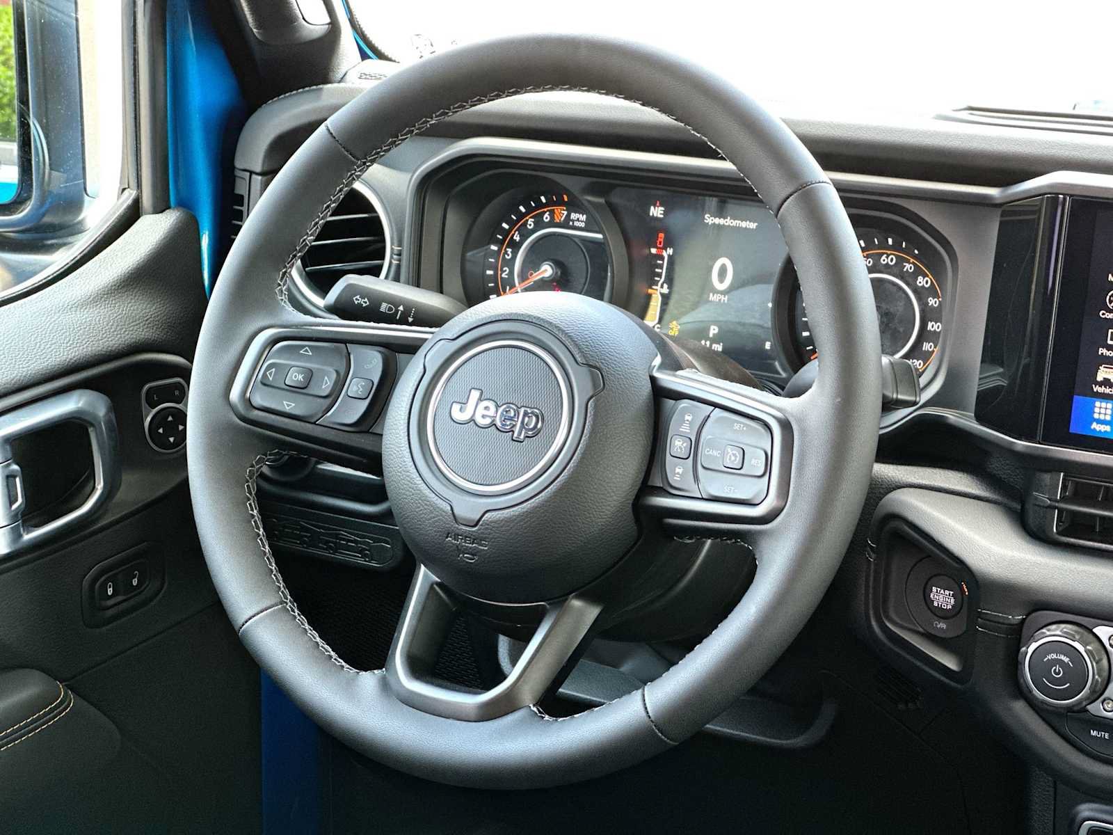 New 2026 Jeep Gladiator Sport AWD/4WD image 27