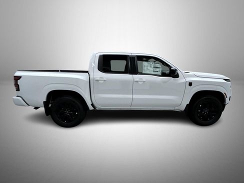 New 2026 Nissan Frontier SV image 4