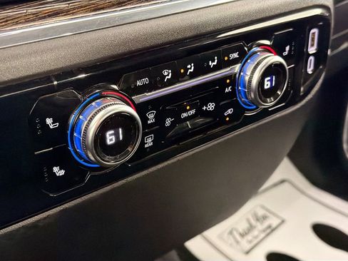 Used 2024 GMC Sierra 1500 SLE w/ Enhanced Capability Package image 16