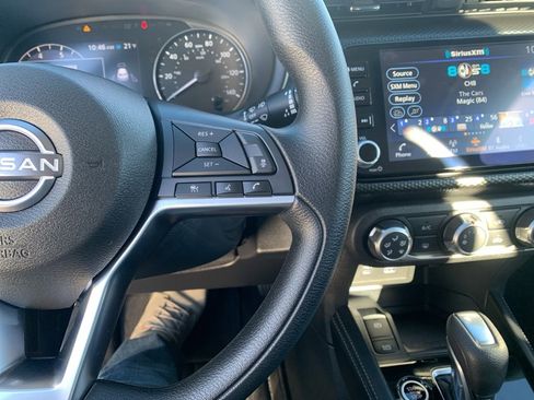 Used 2024 Nissan Kicks SV image 16