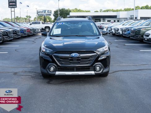 Certified 2024 Subaru Outback Limited AWD/4WD image 8